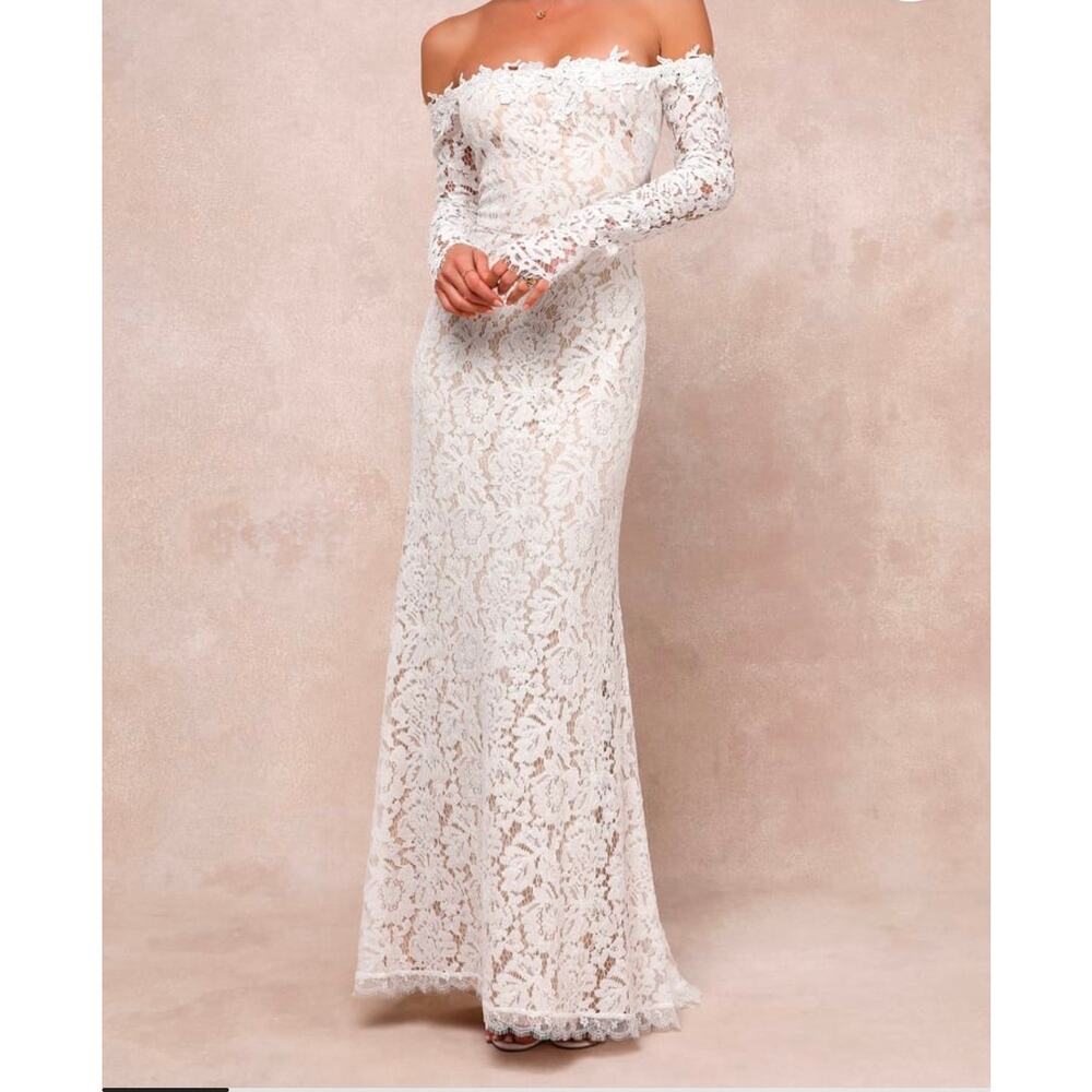 Lulus Romance Dreamer White Lace Off shoulder Maxi Dress size M New Bridal Boho